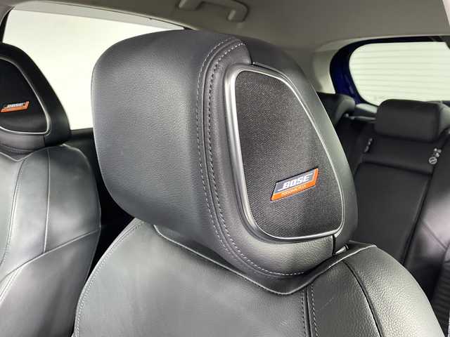 日産 オーラ G レザーエディション 神奈川県 2021(令3)年 1.7万km オーロラフレアブルーパール BOSEパーソナルプラスプレミアムサウンド/コネクトナビゲーションシステム/9型ディスプレイオーディオ/メモリーナビ/Bluetooth　USB　HDMI　/プロパイロット/インテリジェントアラウンドビューモニター/インテリジェントルームミラー/全方位運転支援システム/インテリジェントエマージェンシーブレーキ/踏み間違い衝突防止アシスト/標識検知機能/前方衝突予測機能/車線逸脱警報/ふらつき警報/オートハイビーム/車線逸脱防止支援システム/エマージェンシーストップシグナル/後側方衝突防止支援システム/後側方車両検知警報/後退時車両検知機能/ワイヤレス充電/純正ビルトインETC2.0/SOSコール/革シート/革巻きステアリング/ECO/SPORTモード/電動パーキングブレーキ/オートブレーキホールド/純正前後ドライブレコーダー/プッシュスタート/インテリジェントキー/アダブティブLEDヘッドライト/LEDフロントフォグランプ/オートライト/純正フロント/リアスポイラー/純正17インチアルミホイール/電格ウインカーミラー/スペアキー