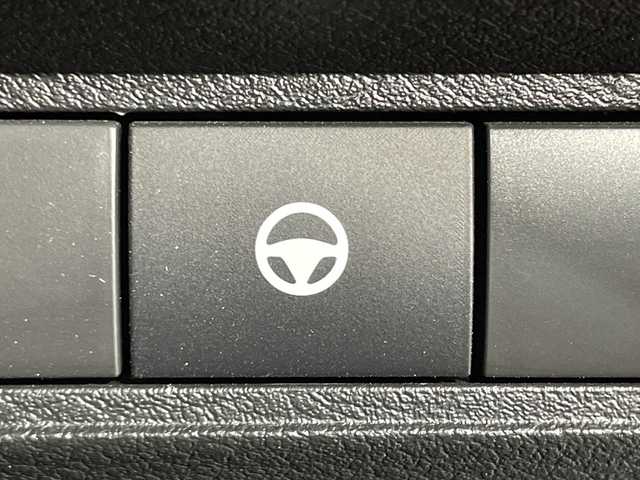 日産 オーラ G レザーエディション 神奈川県 2021(令3)年 1.7万km オーロラフレアブルーパール BOSEパーソナルプラスプレミアムサウンド/コネクトナビゲーションシステム/9型ディスプレイオーディオ/メモリーナビ/Bluetooth　USB　HDMI　/プロパイロット/インテリジェントアラウンドビューモニター/インテリジェントルームミラー/全方位運転支援システム/インテリジェントエマージェンシーブレーキ/踏み間違い衝突防止アシスト/標識検知機能/前方衝突予測機能/車線逸脱警報/ふらつき警報/オートハイビーム/車線逸脱防止支援システム/エマージェンシーストップシグナル/後側方衝突防止支援システム/後側方車両検知警報/後退時車両検知機能/ワイヤレス充電/純正ビルトインETC2.0/SOSコール/革シート/革巻きステアリング/ECO/SPORTモード/電動パーキングブレーキ/オートブレーキホールド/純正前後ドライブレコーダー/プッシュスタート/インテリジェントキー/アダブティブLEDヘッドライト/LEDフロントフォグランプ/オートライト/純正フロント/リアスポイラー/純正17インチアルミホイール/電格ウインカーミラー/スペアキー