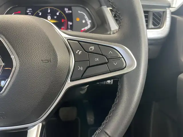 ルノー ルノー カングー クレアティフ 静岡県 2024(令6)年 1.6万km ジョンアグリュム ワンオーナー/純正ディスプレイオーディオ/・Bluetooth/・Apple Carplay /Android Auto/・バックカメラ/ETC/アダプティブクルーズコントロール/レーンキープアシスト/衝突軽減ブレーキ/LEDヘッドライト