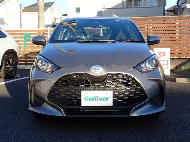 トヨタ ヤリス X 千葉県 2025(令7)年 0.1千km アバンギャルドブロンズメタリック 8インチディスプレイオーディオ/・AM/FMチューナー（ワイドFM対応）/・USB入力（動画・音楽再生/給電type-C）/・HDMI入力端子/・Apple CarPlay/Android Auto対応/・Miracast対応/・Blue tooth対応（ハンズフリー/オーディオ）/バックガイドモニター/ETC車載器/プッシュスタート/スマートキー2本/Toyota safety sense/・プリクラッシュセーフティ/・レーントレーシングアシスト/・レーンディパーチャーアラート/・レーダークルーズコントロール/・オートマチックハイビーム/・ロードサインアシスト/・発進遅れ告知機能/パーキングサポートブレーキ/サイド/カーテンシールドエアバッグ/保証書/取扱説明書/禁煙車