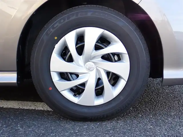 トヨタ ヤリス X 千葉県 2025(令7)年 0.1千km アバンギャルドブロンズメタリック 8インチディスプレイオーディオ/・AM/FMチューナー（ワイドFM対応）/・USB入力（動画・音楽再生/給電type-C）/・HDMI入力端子/・Apple CarPlay/Android Auto対応/・Miracast対応/・Blue tooth対応（ハンズフリー/オーディオ）/バックガイドモニター/ETC車載器/プッシュスタート/スマートキー2本/Toyota safety sense/・プリクラッシュセーフティ/・レーントレーシングアシスト/・レーンディパーチャーアラート/・レーダークルーズコントロール/・オートマチックハイビーム/・ロードサインアシスト/・発進遅れ告知機能/パーキングサポートブレーキ/サイド/カーテンシールドエアバッグ/保証書/取扱説明書/禁煙車