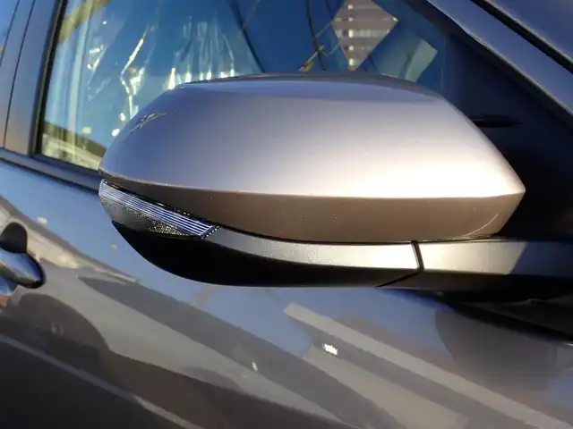 トヨタ ヤリス X 千葉県 2025(令7)年 0.1千km アバンギャルドブロンズメタリック 8インチディスプレイオーディオ/・AM/FMチューナー（ワイドFM対応）/・USB入力（動画・音楽再生/給電type-C）/・HDMI入力端子/・Apple CarPlay/Android Auto対応/・Miracast対応/・Blue tooth対応（ハンズフリー/オーディオ）/バックガイドモニター/ETC車載器/プッシュスタート/スマートキー2本/Toyota safety sense/・プリクラッシュセーフティ/・レーントレーシングアシスト/・レーンディパーチャーアラート/・レーダークルーズコントロール/・オートマチックハイビーム/・ロードサインアシスト/・発進遅れ告知機能/パーキングサポートブレーキ/サイド/カーテンシールドエアバッグ/保証書/取扱説明書/禁煙車