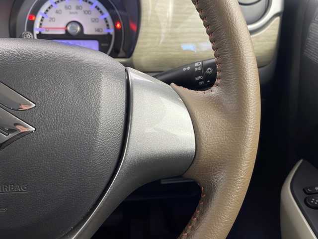 スズキ ハスラー ワンダラー 栃木県 2019(令1)年 4.5万km シフォンアイボリーメタリック/ウッディブラウン2トーンルーフ 純正ナビ（Panasonic　CN-RZ753W)/（BT/CD/DVD/フルセグ/AM/FM)/全方位カメラ/バック/サイド/フロントカメラ/衝突軽減システム/車線逸脱抑制機能/横滑り防止/アイドリングストップ/ビルトインETC/ドライブレコーダー/ハーフレザーシート/前席シートヒーター/電動格納ミラー/ドアバイザー/純正フロアマット/ISOFIX/プッシュスタート/スマートキー