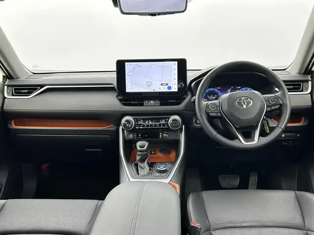 トヨタ ＲＡＶ４ アドベンチャー 大分県 2024(令6)年 0.4万km アティチュードブラックマイカ サンルーフ/ルーフレール/TRDフロントロアガーニッシュ/TRDフロントバンパーガーニッシュ（LED付）/10.5インチディスプレイオーディオ（コネクティッドナビ対応）Plus/【AM/FM/Bluetooth/フルセグTV/USB】/バックカメラ/ビルトインETC2.0 /デジタルインナーミラー/パワーバックドア/パワーシート（運転席）/シートヒーター（運転席/助手席）/ハンドルヒーター/トヨタセーフティセンス/衝突軽減ブレーキ/クルーズコントロール（追従有）/レーンキープアシスト/オートライト/LEDヘッドライド/プッシュスタート/スマートキー