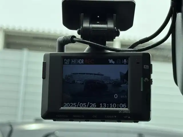 トヨタ ライズ Z 滋賀県 2022(令4)年 4.8万km ブラックマイカメタリック モデリスタエアロ/純正SDナビ/・NSCN-W68/・CD/SD/AUX/SD/Bluetooth/バックカメラ/追従クルーズコントロール/スマートアシスト/シートヒーター/純正１７AW/ウィンカーミラー/革巻きステアリング/ETC/プッシュスタート/スマートキー