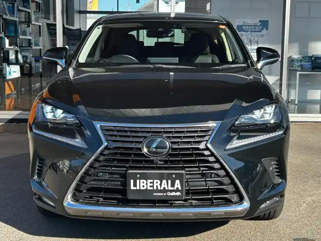 レクサス ＮＸ 300 バージョンL 富山県 2020(令2)年 6.6万km グラファイトブラックガラスフレーク 純正SDナビ/Bluetooth接続/フルセグテレビ/AM/FMラジオ/Miracast/黒革シート/サンルーフ/ACC/ブラインドスポットモニター/全席シートヒーター　/D/N席エアシート　/D/N席パワーシート/後席パワーリクライニング　/パワーバックドア　/ステアリングヒーター　/純正１８インチＡＷ/衝突軽減/盗難防止/コーナーセンサー/パークアシスト