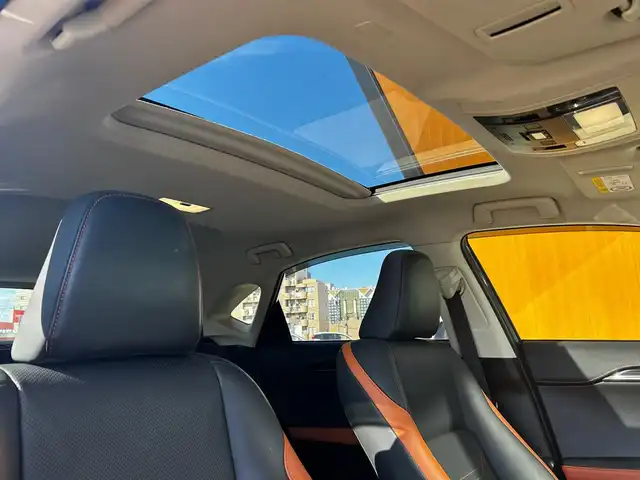 レクサス ＮＸ 300 バージョンL 富山県 2020(令2)年 6.6万km グラファイトブラックガラスフレーク 純正SDナビ/Bluetooth接続/フルセグテレビ/AM/FMラジオ/Miracast/黒革シート/サンルーフ/ACC/ブラインドスポットモニター/全席シートヒーター　/D/N席エアシート　/D/N席パワーシート/後席パワーリクライニング　/パワーバックドア　/ステアリングヒーター　/純正１８インチＡＷ/衝突軽減/盗難防止/コーナーセンサー/パークアシスト