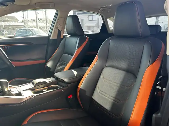 レクサス ＮＸ 300 バージョンL 富山県 2020(令2)年 6.6万km グラファイトブラックガラスフレーク 純正SDナビ/Bluetooth接続/フルセグテレビ/AM/FMラジオ/Miracast/黒革シート/サンルーフ/ACC/ブラインドスポットモニター/全席シートヒーター　/D/N席エアシート　/D/N席パワーシート/後席パワーリクライニング　/パワーバックドア　/ステアリングヒーター　/純正１８インチＡＷ/衝突軽減/盗難防止/コーナーセンサー/パークアシスト