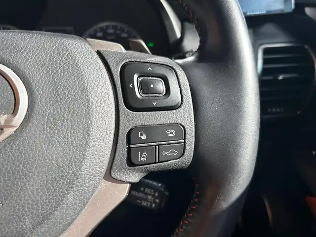 レクサス ＮＸ 300 バージョンL 富山県 2020(令2)年 6.6万km グラファイトブラックガラスフレーク 純正SDナビ/Bluetooth接続/フルセグテレビ/AM/FMラジオ/Miracast/黒革シート/サンルーフ/ACC/ブラインドスポットモニター/全席シートヒーター　/D/N席エアシート　/D/N席パワーシート/後席パワーリクライニング　/パワーバックドア　/ステアリングヒーター　/純正１８インチＡＷ/衝突軽減/盗難防止/コーナーセンサー/パークアシスト