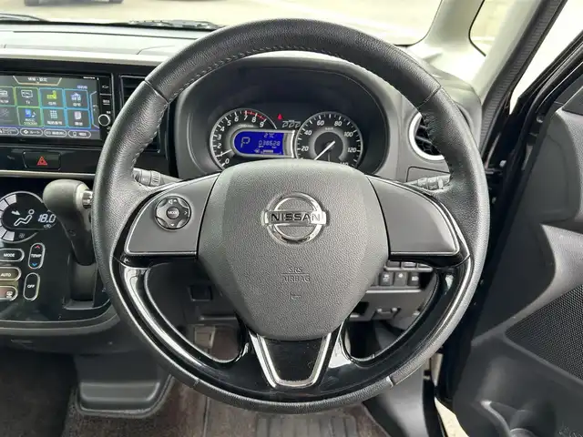 日産 デイズ ルークス HWS X Vセレクション 和歌山県 2018(平30)年 3.9万km ブラック 純正ナビ/フルセグTV/（AM/FM/Bluetooth）/ドラレコ/エマージェンシーブレーキ/横滑り防止機能/アラウンドビューモニター/アイドリングストップ/両側パワースライドドア/ETC/LEDヘッドライト/フォグランプ/オートライト/オートハイビーム/プッシュスタート/スマートキー/ステアリングリモコン/電動格納ミラー/純正アルミホイール/革巻ハンドル/ウインカーミラー