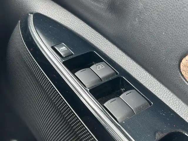 日産 デイズ ルークス HWS X Vセレクション 和歌山県 2018(平30)年 3.9万km ブラック 純正ナビ/フルセグTV/（AM/FM/Bluetooth）/ドラレコ/エマージェンシーブレーキ/横滑り防止機能/アラウンドビューモニター/アイドリングストップ/両側パワースライドドア/ETC/LEDヘッドライト/フォグランプ/オートライト/オートハイビーム/プッシュスタート/スマートキー/ステアリングリモコン/電動格納ミラー/純正アルミホイール/革巻ハンドル/ウインカーミラー