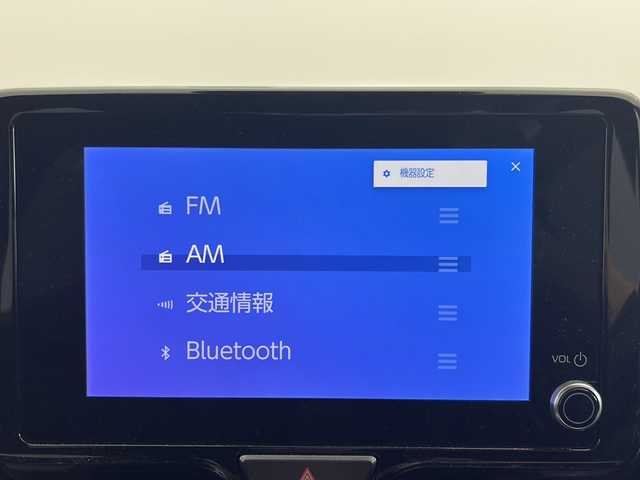 トヨタ ヤリス ハイブリッド Z 宮城県 2024(令6)年 0.7万km ブラック 純正ディスプレイオーディオ(AM/FM/BT/Miracast)　/バックカメラ /前後コーナーセンサー/トヨタセーフティセンス　/　・レーダークルーズコントロール/　・プリクラッシュセーフティ　/　・レーンディパーチャーアラート　/　・ロードサインアシスト/　・発進遅れ告知機/　・横滑り防止装置/　・オートマチックハイビーム/オートライト/ライトレベライザー /ハーフレザーシート /ステアリングヒーター　/ビルトインETC /純正フロアマット/社外前後ドライブレコーダー/純正ホイールキャップ/プッシュスタート/スペアキー
