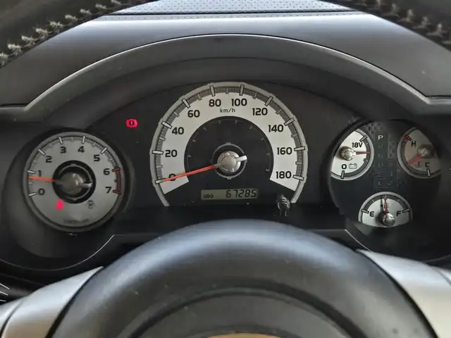 トヨタ ＦＪクルーザー カラーパッケージ 鹿児島県 2016(平28)年 6.8万km イエロー/ホワイト Bluetooth接続/ステアリングスイッチ/CD/DVD/クルーズコントロール/ワンセグ/AM/FM/ミュージックサーバー/純正フロアマット/純正アルミホイール/シートカバー/シガーソケット/スペアキー/カーテンエアバック/コーナーセンサー/リモコンキー/バックモニター/MTモード付AT/シートカバー/４WD