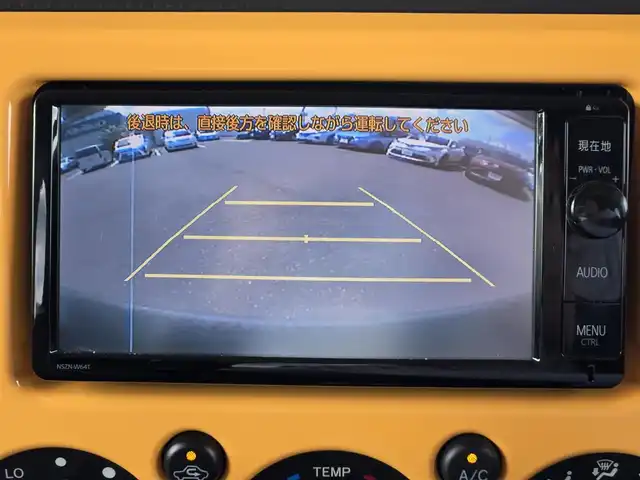 トヨタ ＦＪクルーザー カラーパッケージ 鹿児島県 2016(平28)年 6.8万km イエロー/ホワイト Bluetooth接続/ステアリングスイッチ/CD/DVD/クルーズコントロール/ワンセグ/AM/FM/ミュージックサーバー/純正フロアマット/純正アルミホイール/シートカバー/シガーソケット/スペアキー/カーテンエアバック/コーナーセンサー/リモコンキー/バックモニター/MTモード付AT/シートカバー/４WD