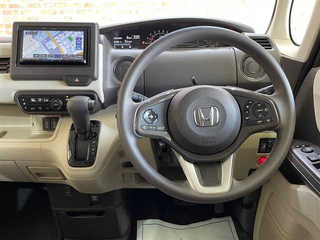 ホンダ Ｎ ＢＯＸ G L ホンダセンシング 岩手県 2020(令2)年 10.9万km ルナシルバーM ４WD/左側パワースライドドア/ホンダセンシング/衝突軽減ブレーキ/レーンアシスト/アダプティブクルーズコントロール/オートハイビーム/誤発進抑制機能/横滑り防止装置/アイドリングストップ/ロールサンシェード/チップアップリヤシート/シートヒーター/KENWOODナビ/（CD/DVD/フルセグ/SD/Bluetooth）/ステアリングスイッチ/バックカメラ/ETC/LEDヘッドライト/14インチスチールホイール
