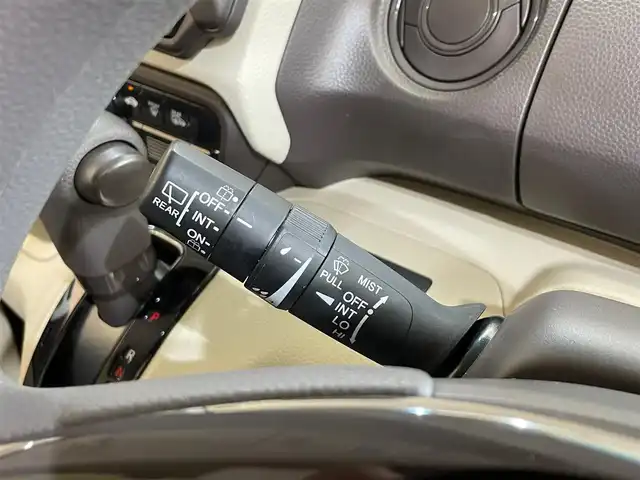 ホンダ Ｎ ＢＯＸ G L ホンダセンシング 岩手県 2020(令2)年 10.9万km ルナシルバーM ４WD/左側パワースライドドア/ホンダセンシング/衝突軽減ブレーキ/レーンアシスト/アダプティブクルーズコントロール/オートハイビーム/誤発進抑制機能/横滑り防止装置/アイドリングストップ/ロールサンシェード/チップアップリヤシート/シートヒーター/KENWOODナビ/（CD/DVD/フルセグ/SD/Bluetooth）/ステアリングスイッチ/バックカメラ/ETC/LEDヘッドライト/14インチスチールホイール