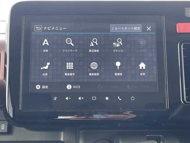 スズキ スペーシア カスタム HYBRID XS ターボ 福岡県 2024(令6)年 2.1万km ピュアホワイトパール/ブラック2トーン ワンオーナー/純正メモリナビゲーション/（フルセグTV/BT/Applecarplay）/全方位モニター/スリムサーキュレーター/ドライブレコーダー/デュアルセンサーブレーキサポートII/レーンキープアシスト/ブレーキホールド/LEDライト/フォグLEDライト/ビルトインETC/ハーフレザーシート/シートヒーター（D＋N）/本革ステアリング/ヒーター/2列目オットマン/両側パワースライドドア/エアバック（W＋サイド）/カーテンエアバック/純正15インチアルミホイール/アイドリングストップ/横滑り防止機能/フロアマット/荷室フロアマット/ドアバイザー/取扱説明書/新車保証書