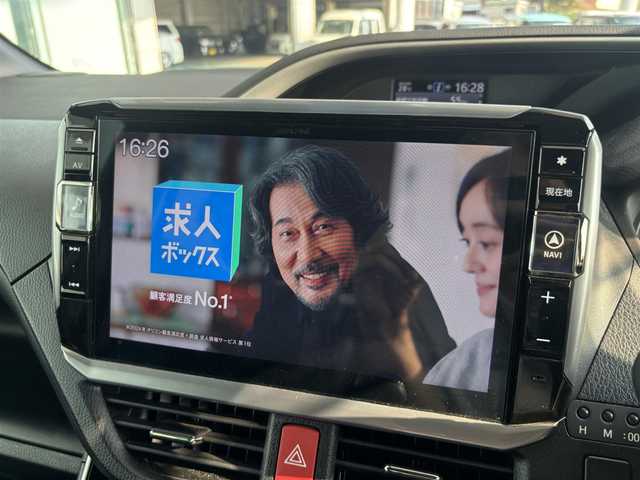 トヨタ ヴォクシー ZS 煌Ⅲ 京都府 2021(令3)年 3.9万km ブラック ワンオーナー/トヨタセーフティセンス/・プリクラッシュセーフティシステム/・レーンディバーチャーアラート/・オートマチックハイビーム/・先行車発進告知機能/アルパイン11インチメモリーナビ、地デジ、Bluetooth/アルパイン12.8インチ後部フリップダウンモニター/USB端子/ビルトインETC/アイドリングストップ/クルーズコントロール/両側パワースライドドア /LEDヘッドランプ/純正16インチアルミホイール/スペアキー/保証書/取扱説明書