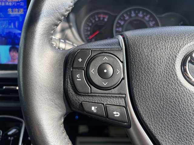 トヨタ ヴォクシー ZS 煌Ⅲ 京都府 2021(令3)年 3.9万km ブラック ワンオーナー/トヨタセーフティセンス/・プリクラッシュセーフティシステム/・レーンディバーチャーアラート/・オートマチックハイビーム/・先行車発進告知機能/アルパイン11インチメモリーナビ、地デジ、Bluetooth/アルパイン12.8インチ後部フリップダウンモニター/USB端子/ビルトインETC/アイドリングストップ/クルーズコントロール/両側パワースライドドア /LEDヘッドランプ/純正16インチアルミホイール/スペアキー/保証書/取扱説明書