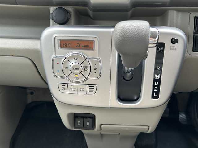 スズキ エブリィ ワゴン PZターボ スペシャル 福島県 2022(令4)年 1.8万km シルキーシルバーメタリック 純正ナビ/・フルセグＴＶ/・Ｂｌｕｅｔｏｏｔｈ/・ＣＤ/・ＤＶＤ/・ＦＭ・ＡＭ/４ＷＤ/バック・サイドカメラ/クリアランスソナー/両側パワースライドドア/運転席シートヒーター/純正フロアマット/ロッドホルダー