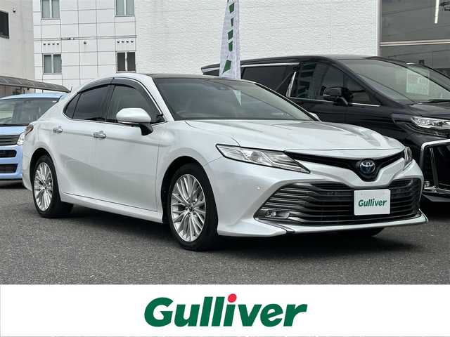 トヨタ カムリ G レザーパッケージ 愛知県 2017(平29)年 9.6万km プラチナホワイトパールマイカ フルセグテレビ/バックカメラ/アイドリングストップ/ウィンカーミラー/レーダークルーズコントロール/サンルーフ/ドアバイザー/プッシュスタート/ビルトインETC/HUD/BSM/AUX/ドラレコ前後/パワーシート/シートヒーター/オートマチックハイビーム/ＲＣＴＡ/車両接近通報装置/ステアリングスイッチ/リアスポイラー/純正フォグランプ/取扱説明書/保証書