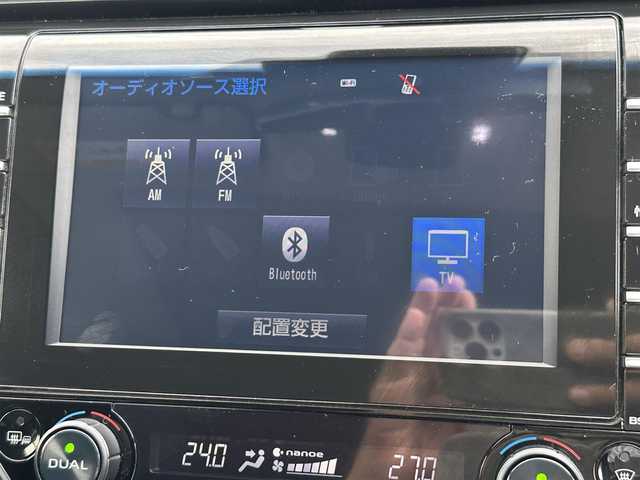 トヨタ カムリ G レザーパッケージ 愛知県 2017(平29)年 9.6万km プラチナホワイトパールマイカ フルセグテレビ/バックカメラ/アイドリングストップ/ウィンカーミラー/レーダークルーズコントロール/サンルーフ/ドアバイザー/プッシュスタート/ビルトインETC/HUD/BSM/AUX/ドラレコ前後/パワーシート/シートヒーター/オートマチックハイビーム/ＲＣＴＡ/車両接近通報装置/ステアリングスイッチ/リアスポイラー/純正フォグランプ/取扱説明書/保証書