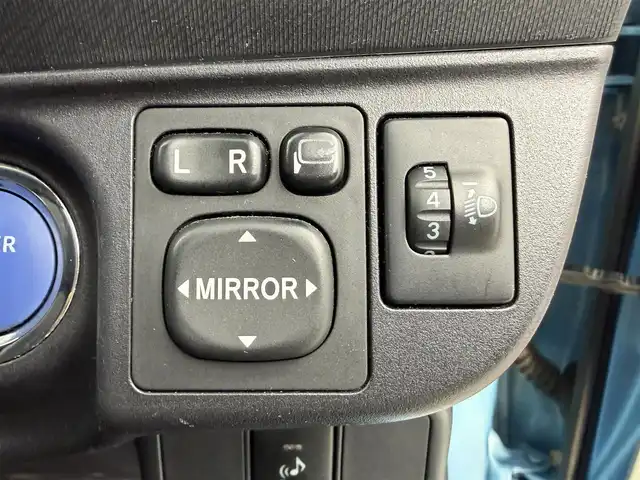 トヨタ アクア S 愛知県 2012(平24)年 5.2万km クールソーダメタリック 純正7インチナビ/ワンセグTV/Bluetooth/横滑り防止装置/オートライト/ETC/プッシュスタート/スマートキー