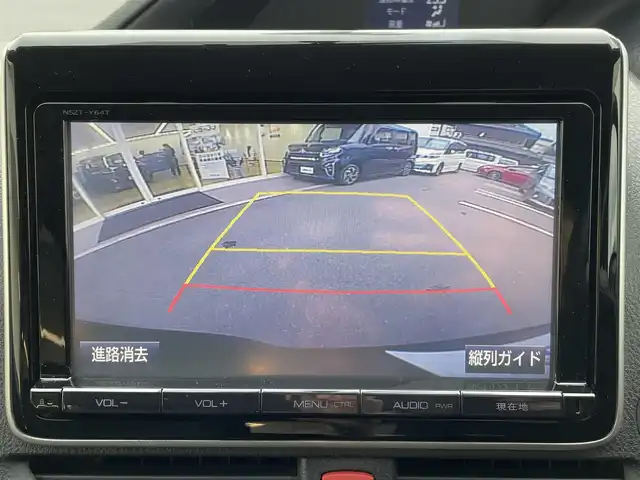トヨタ ヴォクシー ZS 大阪府 2014(平26)年 12.8万km ブラッキッシュアゲハガラスフレーク (株)IDOMが運営する【じしゃロン東大阪店】の自社ローン専用車両になりますこちらは現金またはオートローンご利用時の価格です。自社ローンご希望の方は別途その旨お申付け下さい/純正ナビ【NSZT-Y64T】/フルセグTV/バックカメラ/アイドリングストップ/片側パワースライドドア/ビルトインETC/純正フロアマット/取説＆保証書/スマートキー＆プッシュスタート/LEDヘッドライト/オートライト/アイドリングストップ