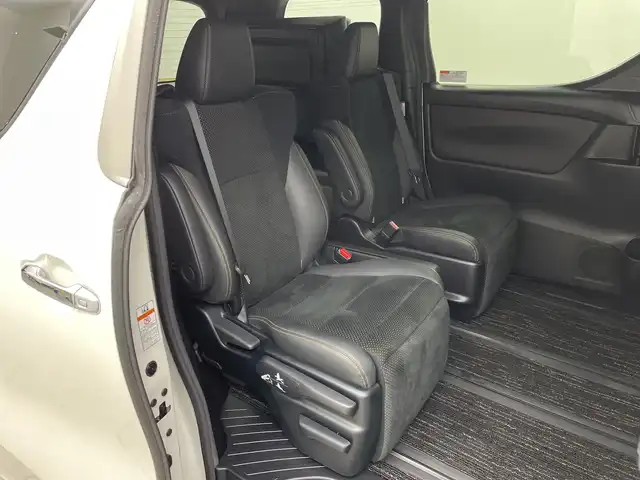 トヨタ アルファード S タイプゴールド 新潟県 2020(令2)年 5.4万km ホワイトパールクリスタルシャイン 純正メモリナビ/　フルセグTV/Bluetooth/CD/DVD/USB/トヨタセーフティセンス/・プリクラッシュセーフティ/・レーンディパーチャーアラート/・レーダークルーズコントロール/・オートマチックハイビーム/レーントレーシングアシスト/クリアランスソナー/パーキングサポートブレーキ/ロードサインアシスト/パワーバックドア/ハーフレザーシート/両側パワースライドドア/前後ドライブレコーダー/バックモニター/ビルトインETC2.0/横滑り防止装置/レザーステアリング/ステアリングスイッチ