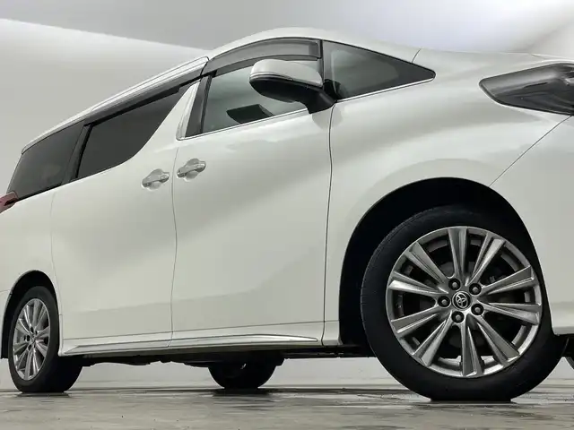 トヨタ アルファード S タイプゴールド 新潟県 2020(令2)年 5.4万km ホワイトパールクリスタルシャイン 純正メモリナビ/　フルセグTV/Bluetooth/CD/DVD/USB/トヨタセーフティセンス/・プリクラッシュセーフティ/・レーンディパーチャーアラート/・レーダークルーズコントロール/・オートマチックハイビーム/レーントレーシングアシスト/クリアランスソナー/パーキングサポートブレーキ/ロードサインアシスト/パワーバックドア/ハーフレザーシート/両側パワースライドドア/前後ドライブレコーダー/バックモニター/ビルトインETC2.0/横滑り防止装置/レザーステアリング/ステアリングスイッチ