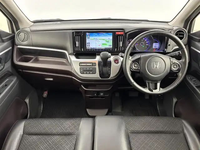 ホンダ Ｎ ＷＧＮ カスタム G ターボパッケージ 福岡県 2014(平26)年 9.1万km 白 純正ナビ／フルセグＴＶ　/バックカメラ　/ＥＴＣ　/クルーズコントロール　/シティブレーキアクティブシステム　/横滑り防止装置　/ＥＣＯＮ　/プッシュスタート　/パドルシフト　/ハーフレザーシート　/純正１５インチＡＷ