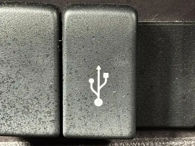 ホンダ Ｎ ＷＧＮ カスタム G ターボパッケージ 福岡県 2014(平26)年 9.1万km 白 純正ナビ／フルセグＴＶ　/バックカメラ　/ＥＴＣ　/クルーズコントロール　/シティブレーキアクティブシステム　/横滑り防止装置　/ＥＣＯＮ　/プッシュスタート　/パドルシフト　/ハーフレザーシート　/純正１５インチＡＷ