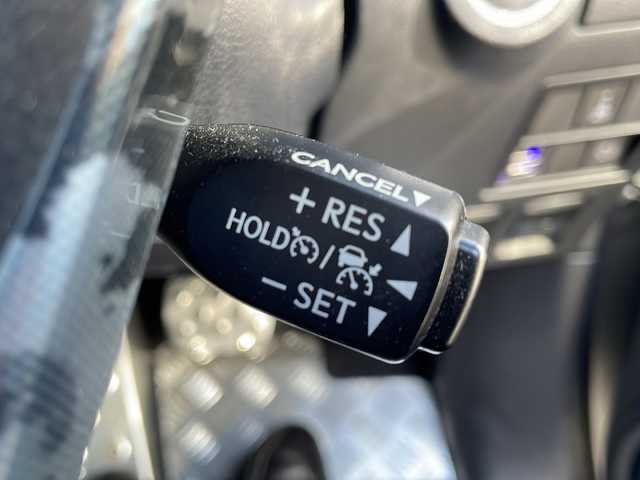 トヨタ ハイラックス Z 秋田県 2020(令2)年 1.7万km シルバーメタリック ワンオーナー/パートタイム4WD/アルパイン11インチナビ/CD/DVD/USB/BT/HDMI/フルセグTV/3インチリフトアップ/ビルシュタインショックアブソーバー/社外フロントアッパーアーム/ガナドール4本出しマフラー/AEROKLASキャノピー/RAYZ20インチAW(純正AW＋冬タイヤ積込)/TRDオーバーフェンダー/フロントバンパープロテクター/フロントアンダーカバー/社外サイドステップ/ベットライナー/レーダークルーズコントロール/プリクラッシュセーフティ/リヤデフロック/バック/サイド/フロントカメラ/革調シートカバー/社外デジタルインナーミラー/社外フロアマット/LEDヘッドライト/ETC