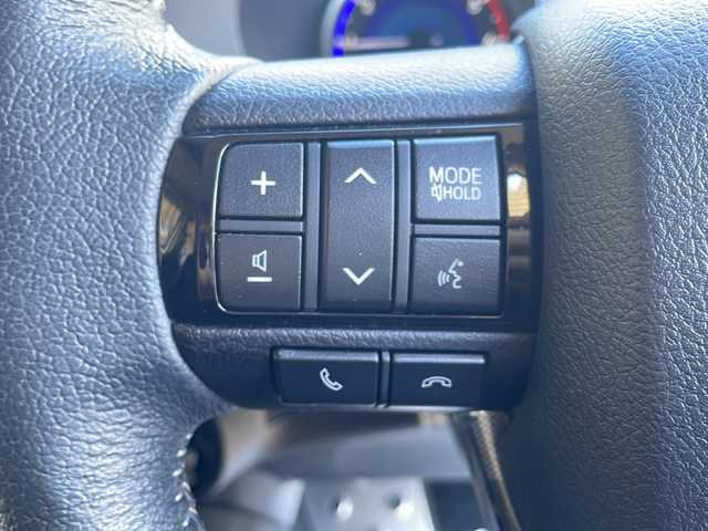 トヨタ ハイラックス Z 秋田県 2020(令2)年 1.7万km シルバーメタリック ワンオーナー/パートタイム4WD/アルパイン11インチナビ/CD/DVD/USB/BT/HDMI/フルセグTV/3インチリフトアップ/ビルシュタインショックアブソーバー/社外フロントアッパーアーム/ガナドール4本出しマフラー/AEROKLASキャノピー/RAYZ20インチAW(純正AW＋冬タイヤ積込)/TRDオーバーフェンダー/フロントバンパープロテクター/フロントアンダーカバー/社外サイドステップ/ベットライナー/レーダークルーズコントロール/プリクラッシュセーフティ/リヤデフロック/バック/サイド/フロントカメラ/革調シートカバー/社外デジタルインナーミラー/社外フロアマット/LEDヘッドライト/ETC