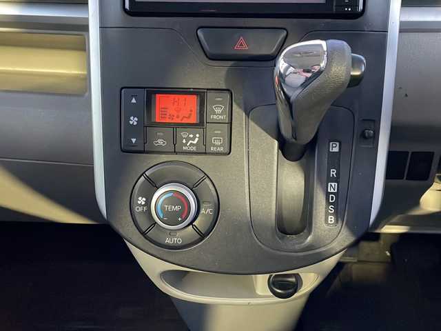 ダイハツ タント X SA 道東・釧路十勝 2014(平26)年 6.3万km コットンアイボリー 純正ナビ(AM、FM、フルセグTV、CD/DVD、SD、BT)/積み込み夏タイヤ/エンジンスターター/ステアリングスイッチ/片側パワースライドドア/衝突被害軽減システム/ETC/バックカメラ/横滑り防止/オートライト/プッシュスタート/電格ミラー