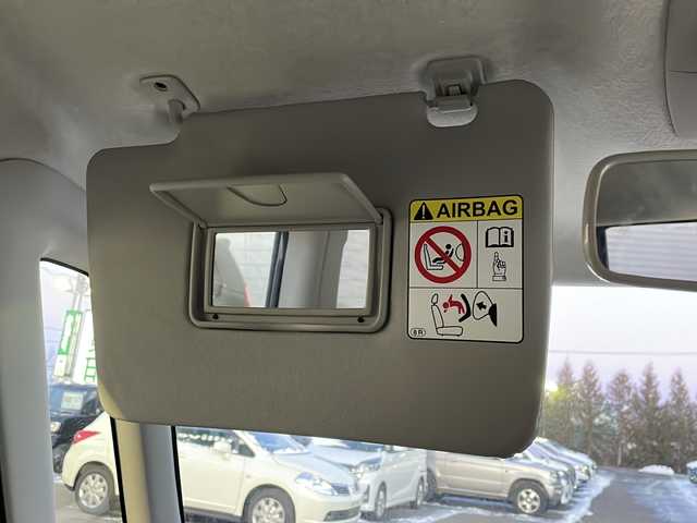 ダイハツ タント X SA 道東・釧路十勝 2014(平26)年 6.3万km コットンアイボリー 純正ナビ(AM、FM、フルセグTV、CD/DVD、SD、BT)/積み込み夏タイヤ/エンジンスターター/ステアリングスイッチ/片側パワースライドドア/衝突被害軽減システム/ETC/バックカメラ/横滑り防止/オートライト/プッシュスタート/電格ミラー