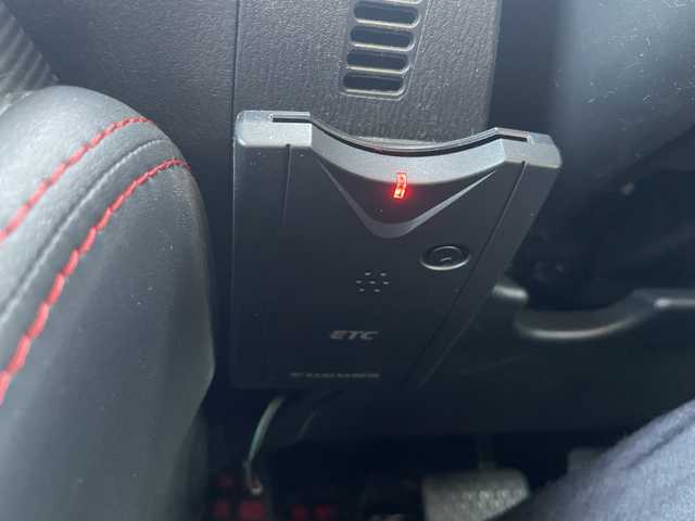 マツダ デミオ XD ツーリング 道東・釧路十勝 2015(平27)年 10.5万km ソウルレッドプレミアムメタリック 4WD/ヘッドアップディスプレイ/ブラインドスポットモニター/純正ナビ/・フルセグ/CD/DVD/BT/ラジオ/バックカメラ/衝突軽減ブレーキ/レーンキープアシスト/パドルシフト/ステアリングスイッチ/アイドリングストップ/LEDヘッドライト/フォグランプ/ETC/フロアマット/ドアバイザー