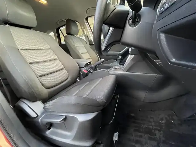 マツダ ＣＸ－５ XD 長野県 2013(平25)年 10.4万km ジールレッドマイカ ワンセグテレビ/Bluetooth/ETC/ドアバイザー/リアビークルモニタリングシステム/4WD/アイドリングストップ/プッシュスタート/オートワイパー/ノーマルタイヤ有/オートライト/ドライブレコーダー/スマートキー