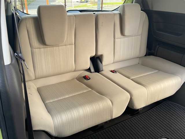 ホンダ フリード G ホンダセンシング 広島県 2017(平29)年 2.8万km シトロンドロップ 禁煙/ホンダセンシング/・衝突軽減ブレーキ〈CMBS〉/・誤発進抑制機能/・ACC〈アダプティブ・クルーズ・コントロール〉/・LKAS〈車線維持支援システム〉/・歩行者事故低減ステアリング/・路外逸脱抑制機能/・先行車発進お知らせ機能/・標識認識機能/社外ナビ（CN-RE03D）/・フルセグ/CD/DVD/Bluetooth/SD/REC/バックカメラ/両側パワースライドドア/ステアリングスイッチ/スマートキー/プッシュスタート/スペアキー/純正ドアバイザー/前後ドライブレコーダー（DRH-224SD）/ETC/純正15インチアルミホイール/Wエアバック