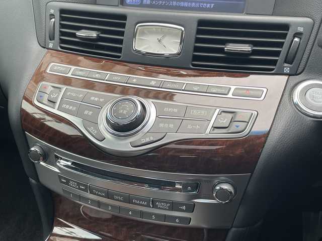 日産 フーガ 250GT 広島県 2015(平27)年 6.2万km クリスタルホワイトパール 禁煙/サンルーフ/純正ナビ/CD/DVD/DTV/Bluetooth/アラウンドビューモニター/レーダークルーズコントロール/黒革シート/シートヒーター/シートベンチレーション/パワーシート/メモリーシート/LEDオートライト/純正18インチアルミホイール/スマートキー/スペアキー/プッシュスタート/ビルトインETC/ステアリングスイッチ/純正フロアマット/純正ドアバイザー/電動格納ミラー