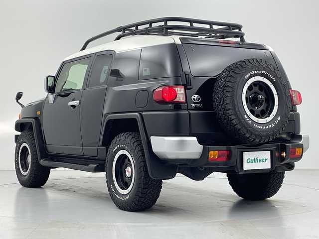 トヨタ ＦＪクルーザー カラーパッケージ 愛知県 2014(平26)年 6.8万km ブラック/ホワイト ワンオーナー/２トンカラー/SDナビ・TV/バックカメラ/ETC/ルーフレール/BFGoodrichタイヤ/TRD16インチAW/純正ホイールスタッドレス車載/HIDライト/クルーズコントロール/ドライブレコーダー/クリアランスソナー/カーテンエアバッグ/サイドエアバッグ
