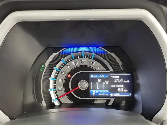 スズキ ハスラー HYBRID X 大分県 2020(令2)年 9.1万km フェニックスレッドパール/ガンメタリック2トーンルーフ 全方位モニター/スズキセーフティサポート/・デュアルカメラブレーキサポート/・車線逸脱警報/・オートハイビーム/・リヤバックセンサー/純正ナビ/（CD.DVD.SD.BT.USB）/フルセグTV/前席シートヒーター/ETC/LEDヘッドライト/LEDフォグランプ/アイドリングストップ/ステアリングスイッチ/プッシュスタート/純正15インチアルミホイール/純正フロアマット/TVキャンセラー/ラギットテレーンタイヤ/保証書・取扱説明書