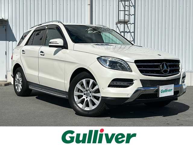 メルセデス・ベンツ ＭＬ３５０ ブルーテック 4マチック 三重県 2012(平24)年 6.5万km ダイヤモンドホワイト 純正ナビ　クルーズコントロール　バックカメラ　パワーシート　シートヒーター　メモリーシート　パドルシフト　保証書　取扱説明書　スマートキー　ＥＴＣ　サイドカメラ　パワーバックドア　純正フロアマット