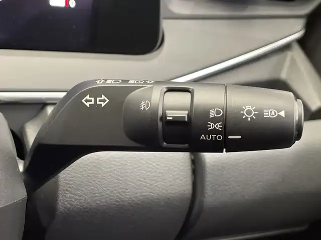 日産 ノート X 栃木県 2021(令3)年 2万km ピュアホワイトパール 純正ナビ(MJ320D-L)/(フルセグTV・Bluetooth・CD・DVD・SD)/バックカメラ/エマージェンシーブレーキ/レーンキープアシスト/前後コーナーセンサー/前方ドラレコ(DH5-D)/ETC/LEDヘッドライト/オートライト/純正フロアマット/スマートキー/プッシュスタート/取扱説明書