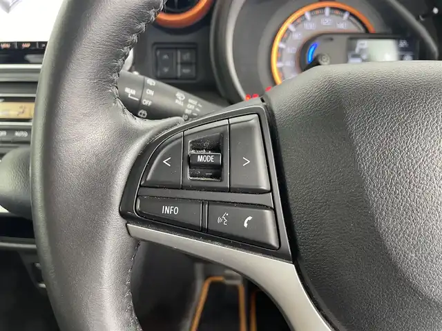 スズキ スペーシア ギア HYBRID XZ 大分県 2019(令1)年 6.7万km フェニックスレッドパール/ガンメタリック2トーンルーフ 純正ナビ/TV/Bluetooth/全方位モニター/プッシュスタート/LEDヘッドライト/両側パワースライドドア/ETC/HUD/フロアマット/ドアバイザー/シートヒーター/ルーフレール/リアサーキュレーター