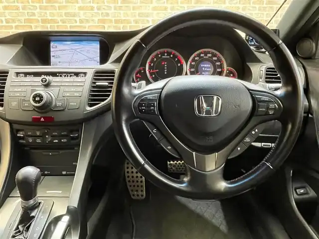 ホンダ アコード ツアラー タイプS 岩手県 2012(平24)年 15.3万km プレミアムホワイトパール クスコ車高調　ストリートゼロA/アドバンスパッケージ/アダプティブクルーズコントロール/パワーテールゲート/アクティブコーナリングライト/追突軽減ブレーキ/ハイビームコントロールシステム/ビークルスタビリティアシスト/Pioneerスピーカー/Pioneerサブウーファーシステム/ラックススエード・本革コンビシート/運転席8wayパワーシート/本革巻きステアリング/自動防眩ミラー/純正ナビ/フルセグTV/バックカメラ/ETC/HIDヘッドライト/純正18インチアルミホイール