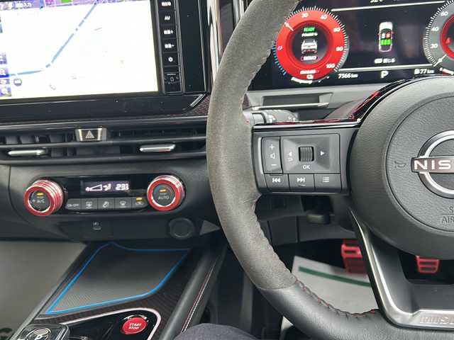 日産 オーラ ニスモ 神奈川県 2024(令6)年 0.8万km ピュアホワイトパール ワンオーナー/純正9インチSDナビ /【フルセグTV/HDMI/BT/SD】/全方位カメラ/NISMOハーフレザーシート/パワーシート /純正NISMO17インチAW/NISMOアルカンターラコンビステアリング/ETC/ドライブレコーダー/純正フロアマット/LEDライト/フォグランプ/スペアキー/新車時保証書/取扱説明書