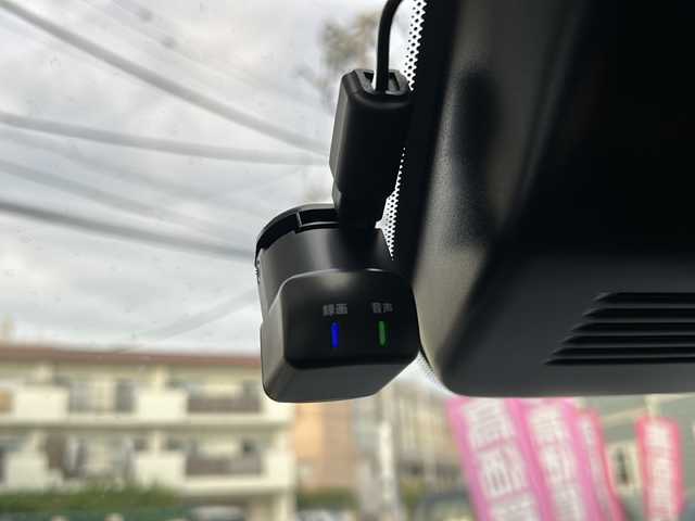 日産 オーラ ニスモ 神奈川県 2024(令6)年 0.8万km ピュアホワイトパール ワンオーナー/純正9インチSDナビ /【フルセグTV/HDMI/BT/SD】/全方位カメラ/NISMOハーフレザーシート/パワーシート /純正NISMO17インチAW/NISMOアルカンターラコンビステアリング/ETC/ドライブレコーダー/純正フロアマット/LEDライト/フォグランプ/スペアキー/新車時保証書/取扱説明書