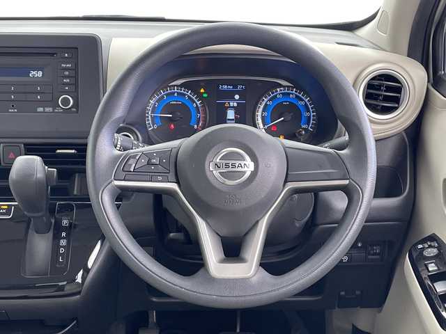 日産 デイズ X 鹿児島県 2021(令3)年 1万km スターリングシルバーM ワンオーナー/純正オーディオ/オートライト/オートエアコン/コーナーセンサー/スマートキー /エマージェンシーブレーキ/純正フロアマット/アイドリングストップ/純正AW14インチ