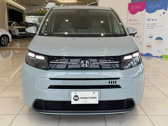 ホンダ フリード ハイブリット e:HEV AIR 埼玉県 2024(令6)年 3.4万km フィヨルドミストパール ホンダセンシング/純正11.4インチナビ/　　CD/DVD/BT/USB/SD/フルセグ/バックカメラ/フリップダウンモニター/レーダークルーズコントロール/両側パワースライドドア/LEDオートライト/ステアリングスイッチ/純正ホイール積み込み/社外15インチアルミホイール/スマートキー/ビルトインETC